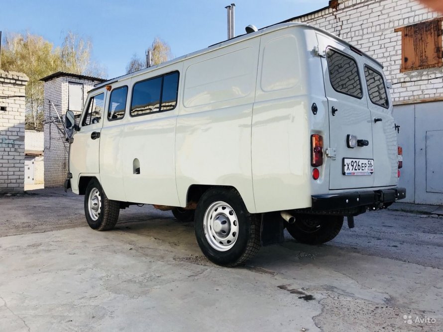 УАЗ 452 цельнометаллический