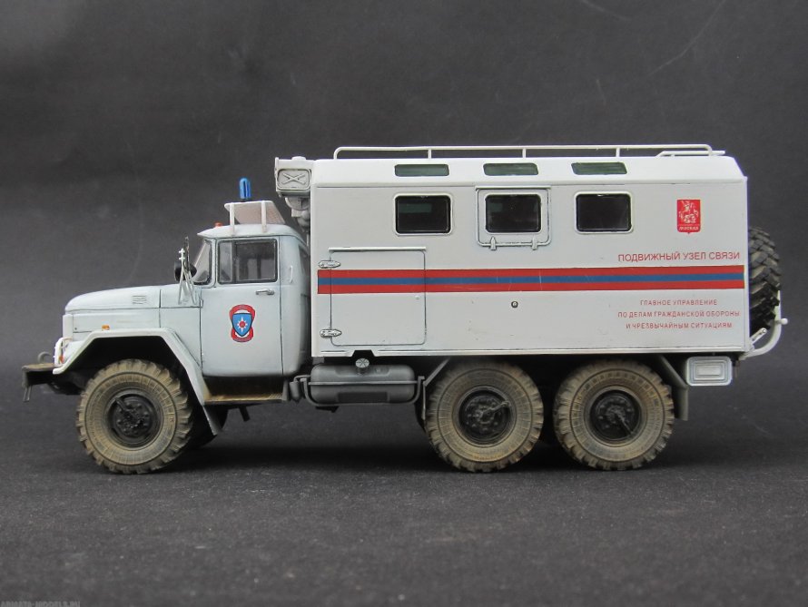 ЗИЛ 131 КШМ ICM 1 35