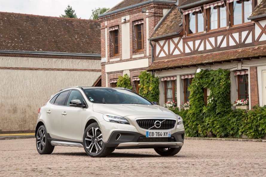 Volvo v40 Cross Country 2012