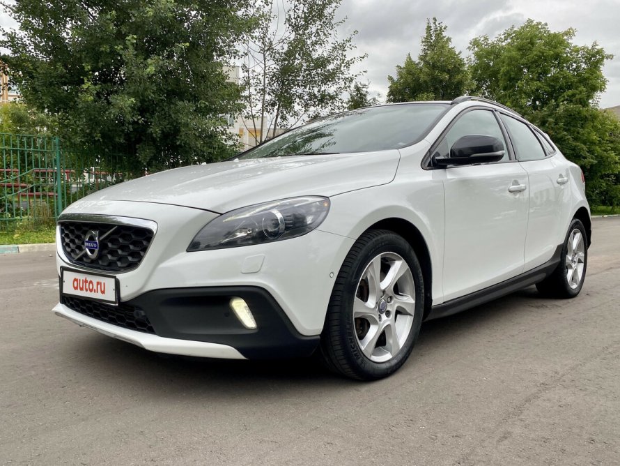 Volvo v40 Cross Country