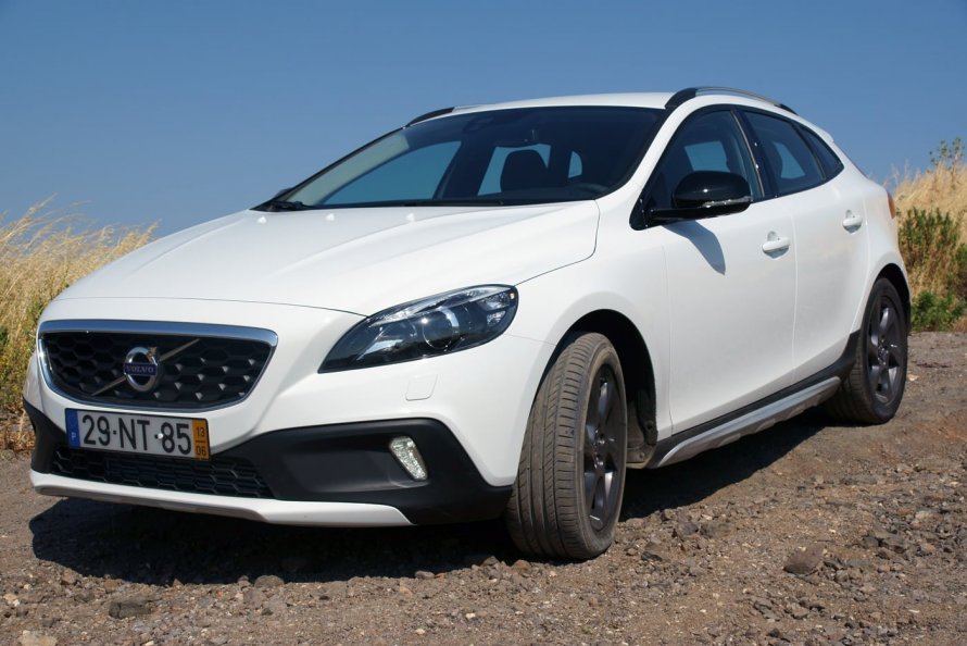 Вольво v40 Cross Country 2019