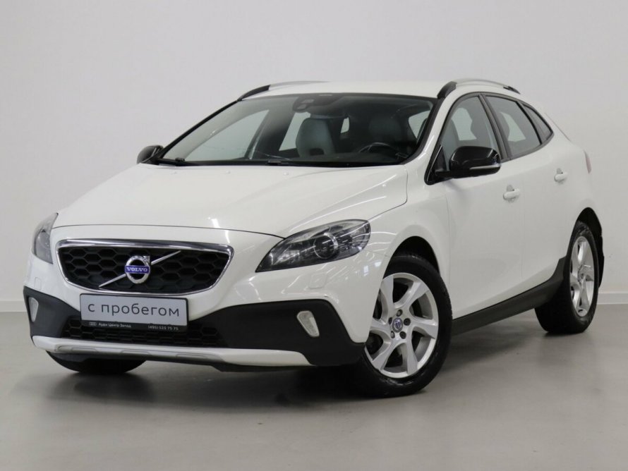 Volvo v40 Cross Country 2014