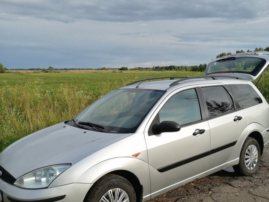 Ford Focus 1.8 МТ, 2001,