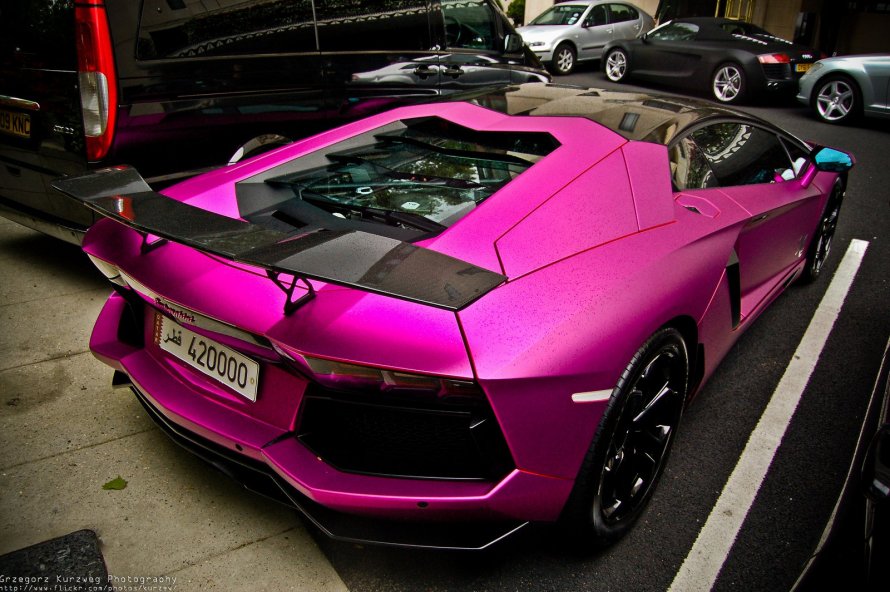 Lamborghini авентадор фиолетовый