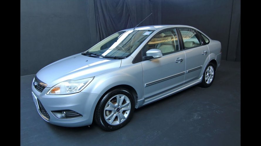 Ford Focus chia 2.0