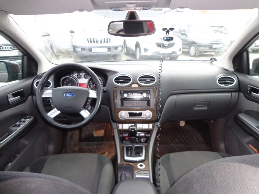 Ford Focus 2.0 МТ, 2006