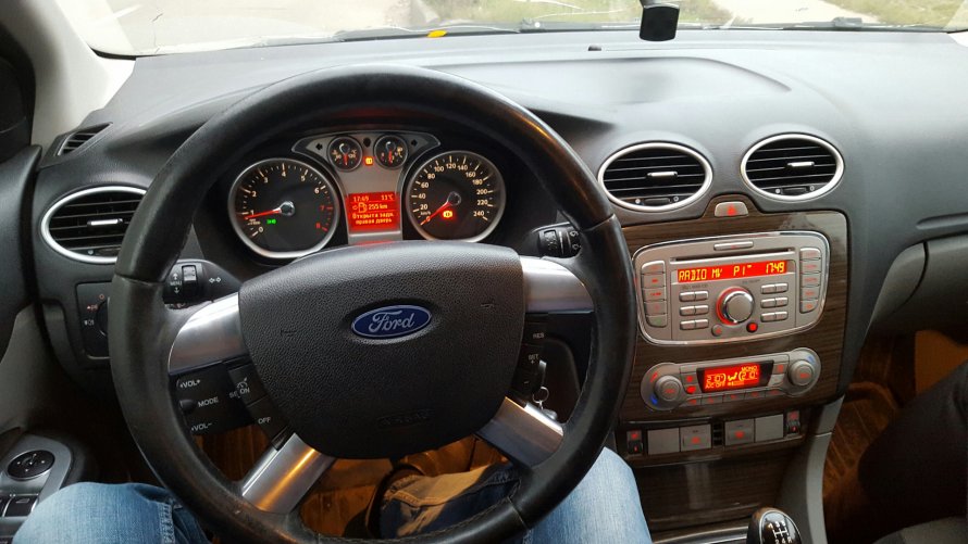 Ford Focus 2 Ghia комплектация