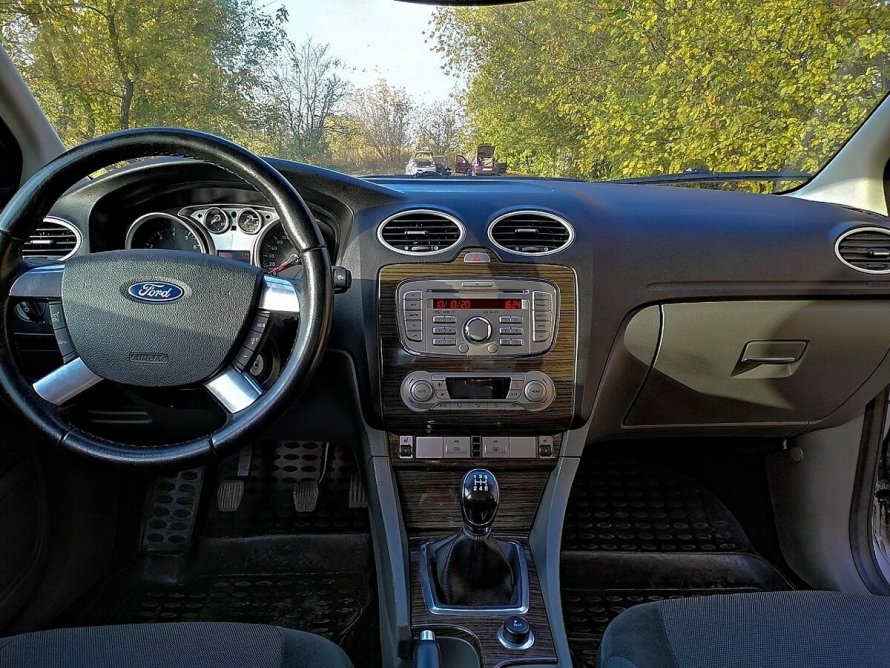 Форд комплектация Ghia фокус 2 2008