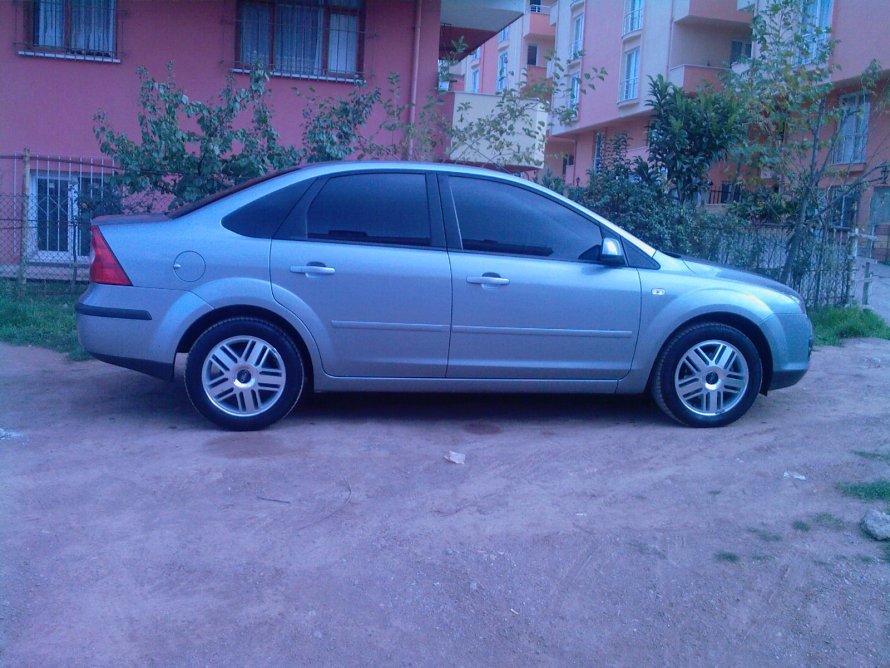 Ford Focus 2 chia