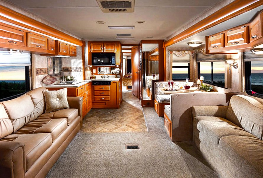 Кемпер Futuria (Motorhome)