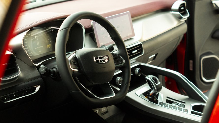 Geely Coolray руль