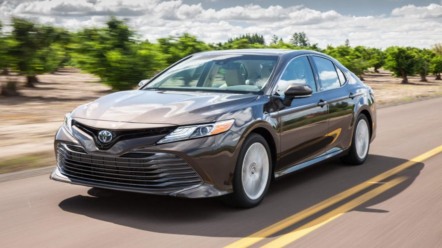 Toyota Camry 2018