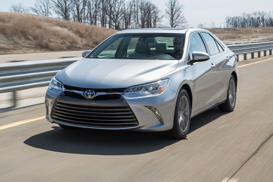 Toyota Camry 2016