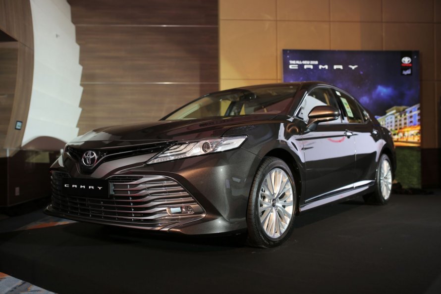 Toyota Camry последняя модель