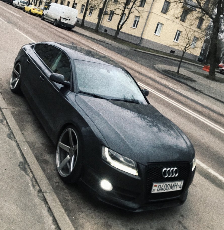 Audi a5 черная