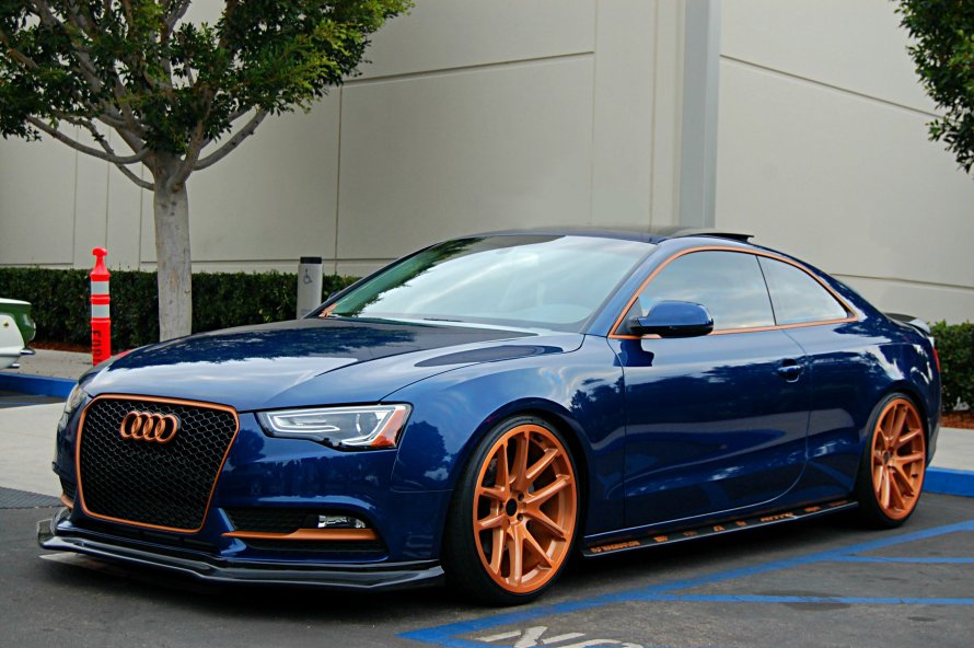 Audi a5 Coupe синяя