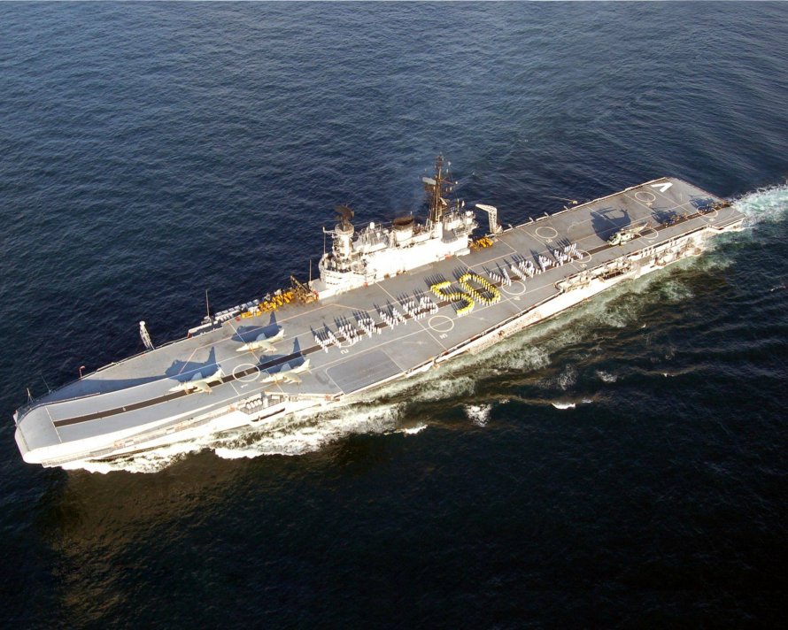 Авианосец Вираат ВМС Индии