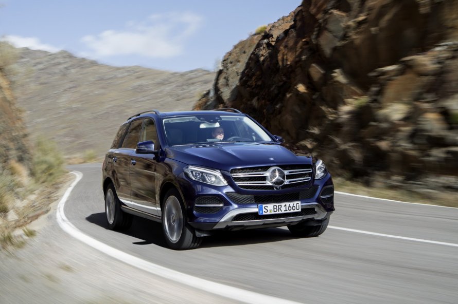 Мерседес кроссовер Mercedes-Benz GLE