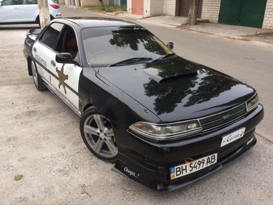 Toyota Carina ed 2