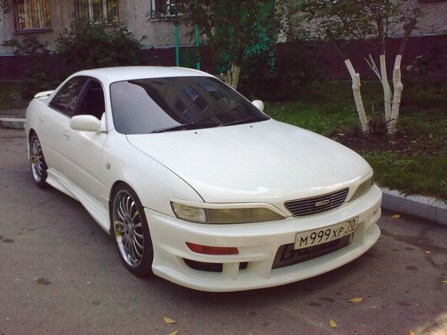 Toyota Carina ed 3