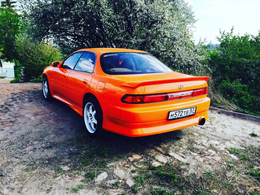 Toyota Carina ed 3 поколение