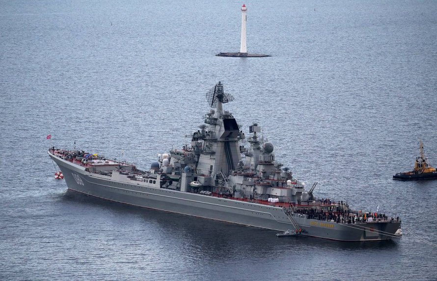Пётр Великий атомный крейсер
