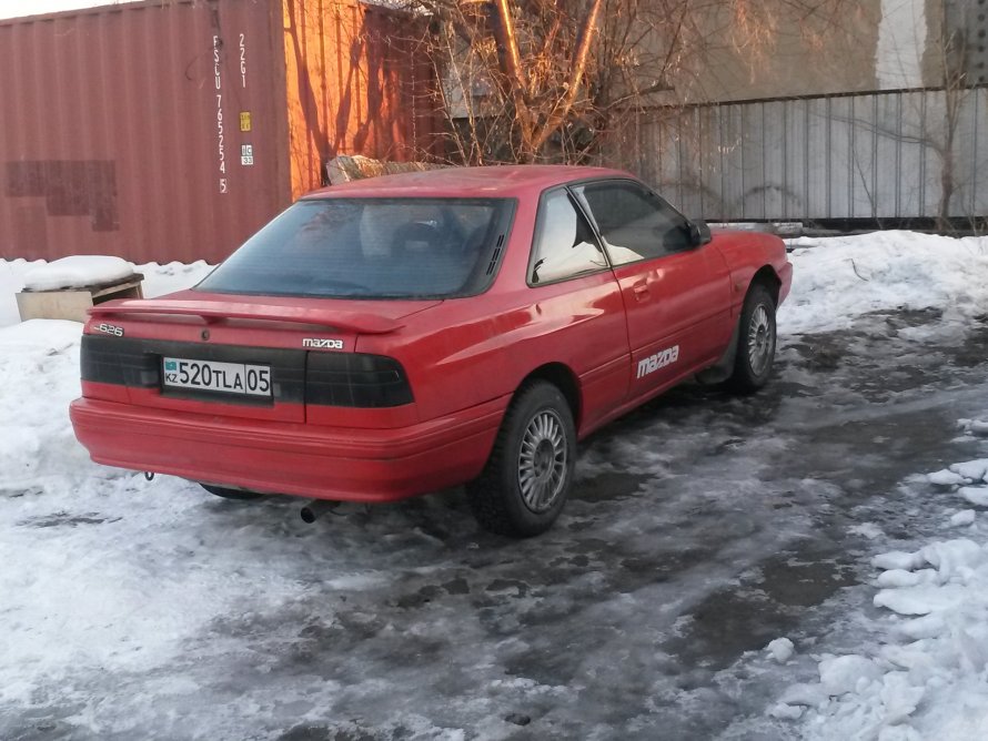 Mazda 626 1990 купе