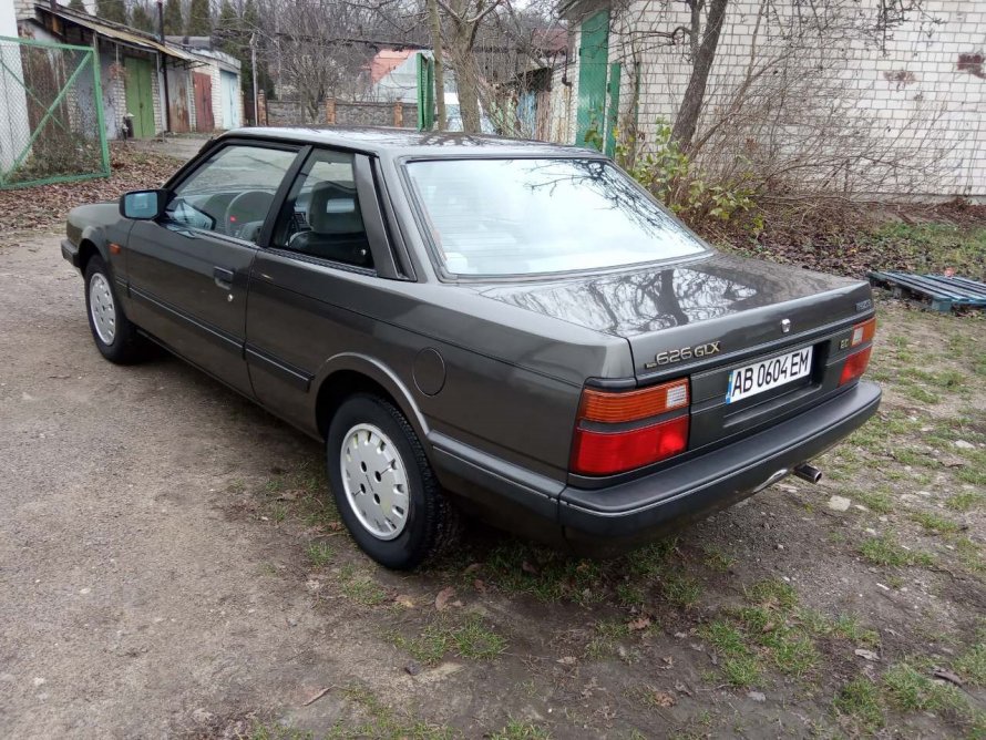 Mazda 626 1990 купе