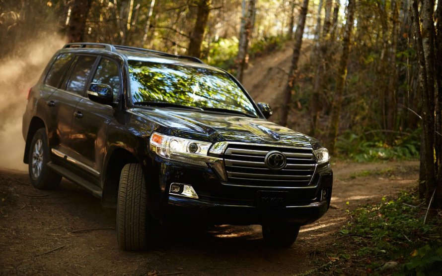 Toyota Land Cruiser 200 2015