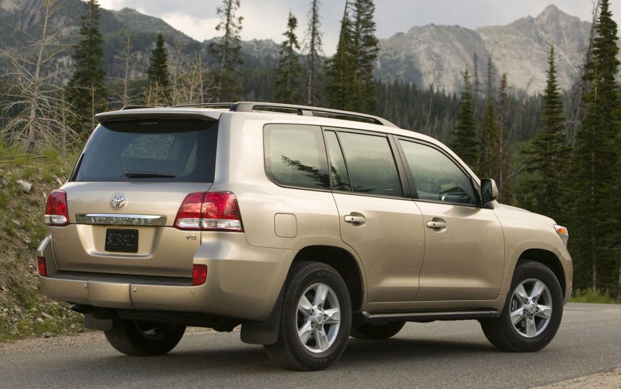 Toyota Land Cruiser 2011
