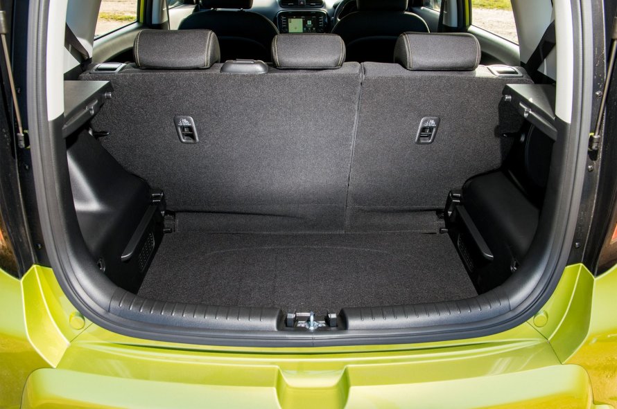 Kia Soul 2019 салон багажник