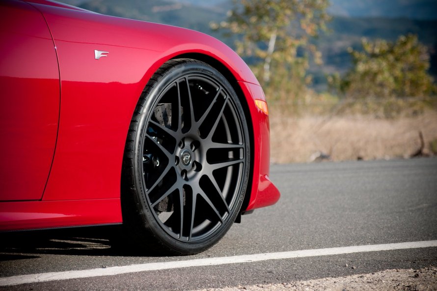 BMW f30 диски цвет алюмохром