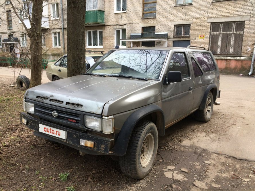 Ниссан Террано 1988