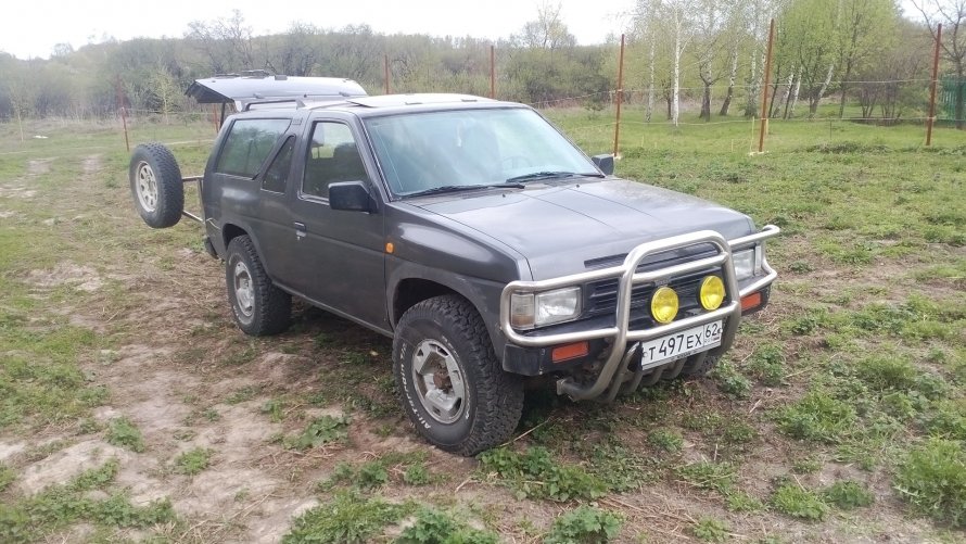 Ниссан Террано 1991