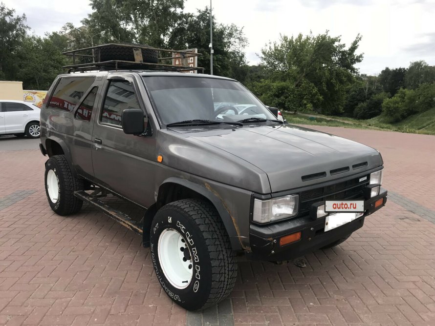 Ниссан Террано 1 поколения