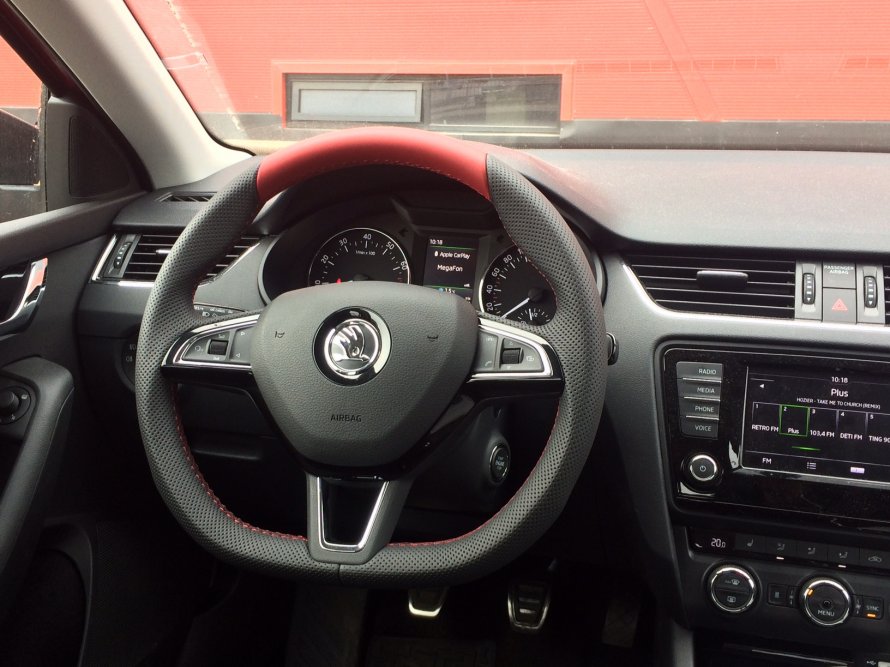 Skoda Rapid руль