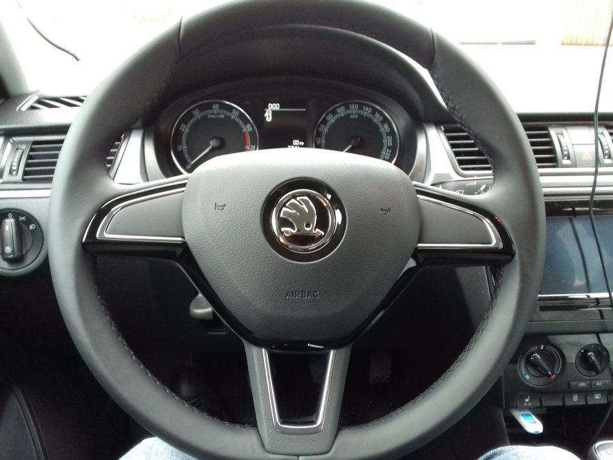 Руль Skoda Rapid 2020