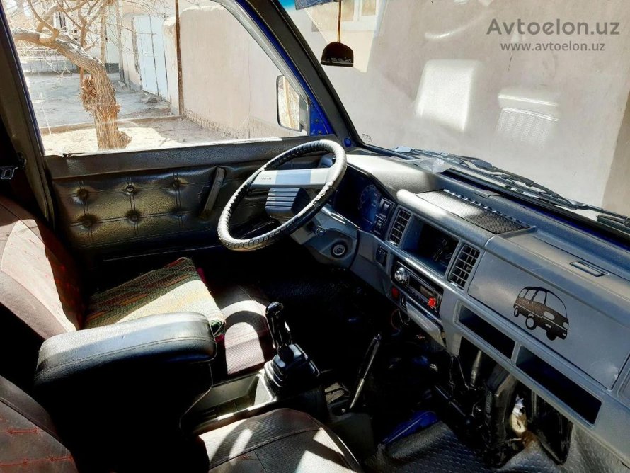 Uz Daewoo Damas Saloni