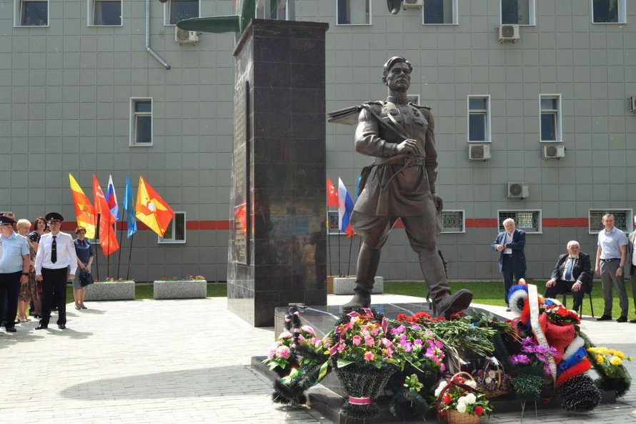 Фильм подвиги военных летчиков