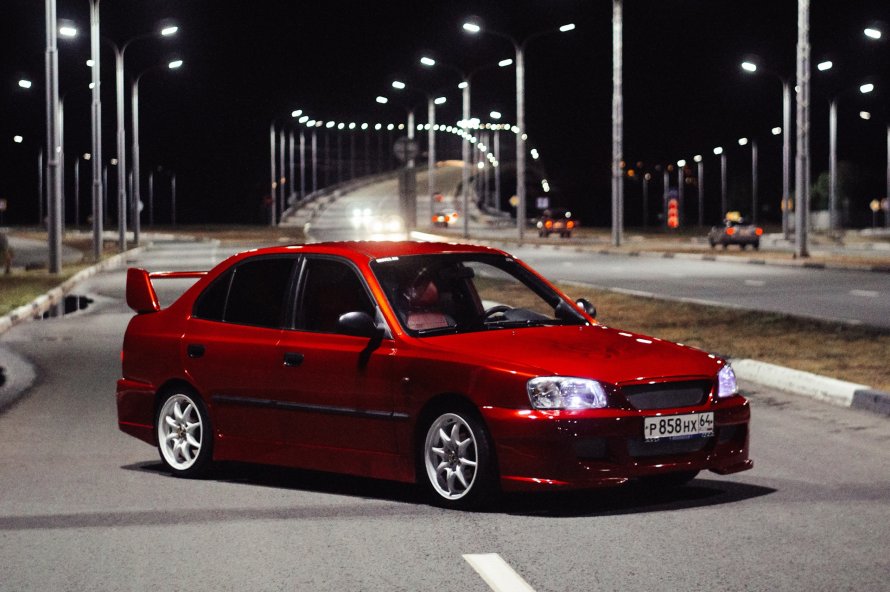 Hyundai Accent 2008 красный