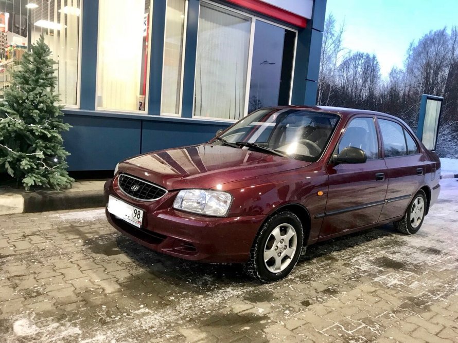 Hyundai Accent 2008 красный