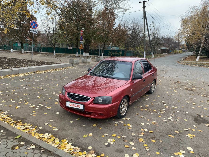 Hyundai Accent 2004 красный