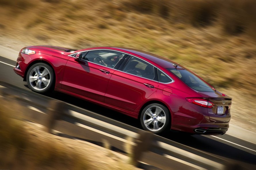 Ford Fusion седан 2013