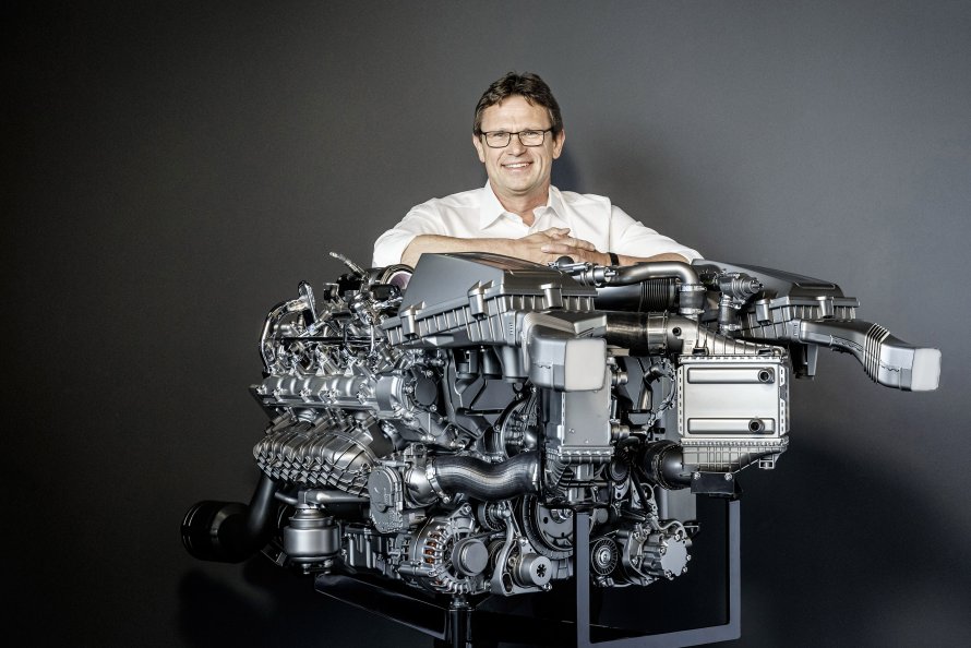 Рядный 6 цилиндровый двигатель BMW