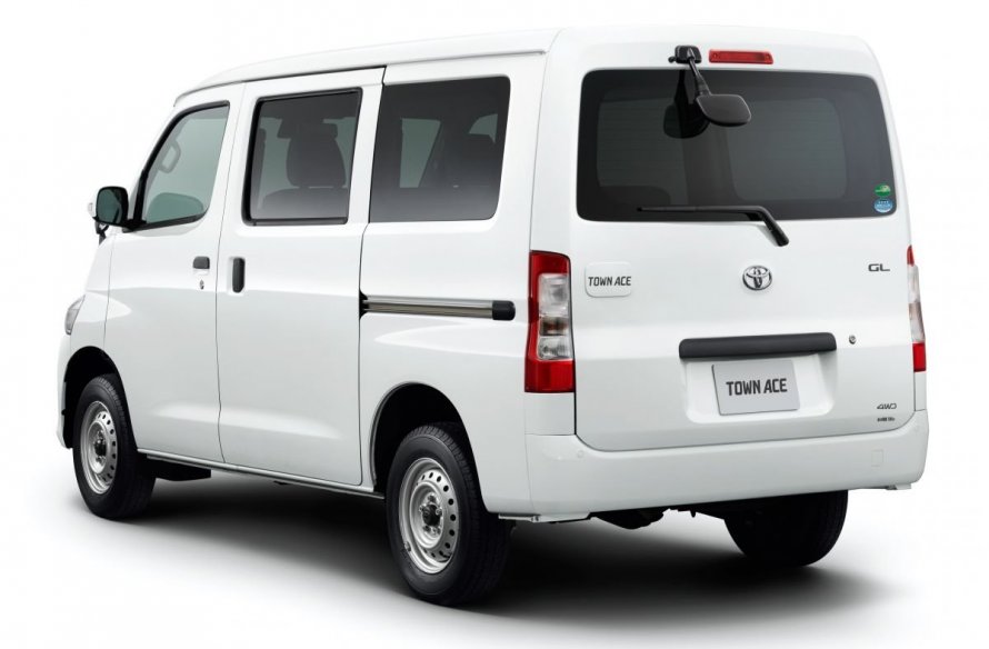Toyota Ace 2020