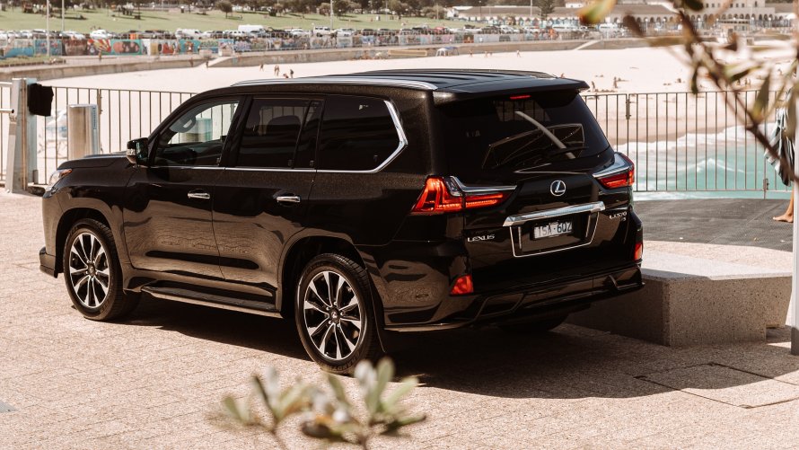 Lexus LX 570 2021