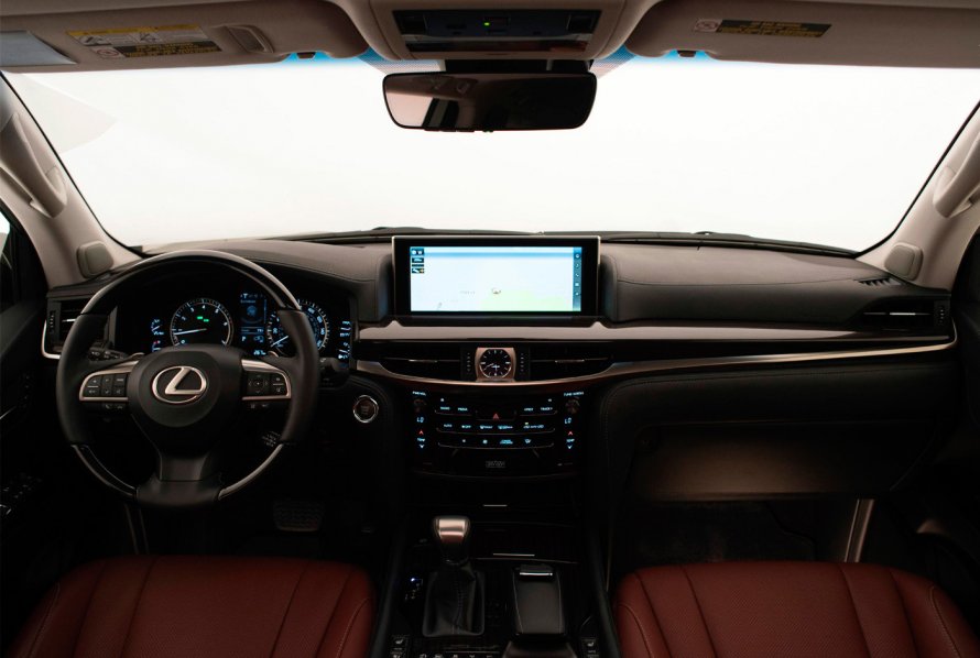 Lexus LX 570 Interior