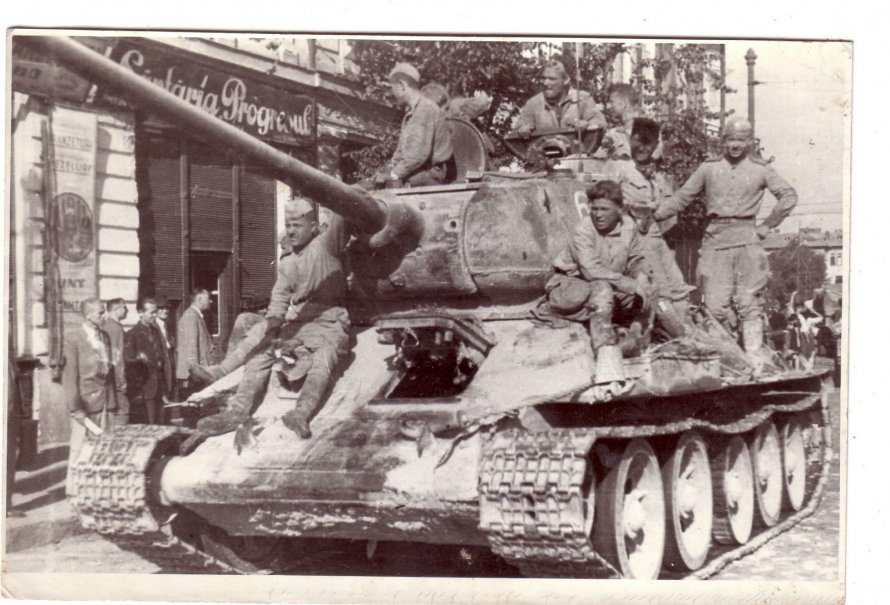 Танк т-34.85 в Чехословакии