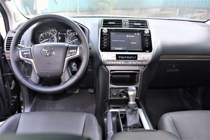 Land Cruiser Prado 2019 салон