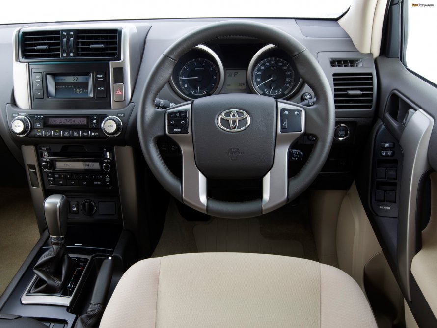 Land Cruiser Prado 2012 салон